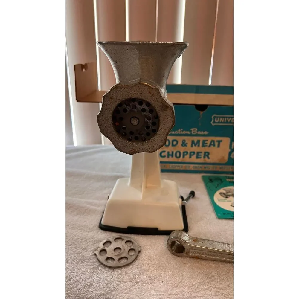 UNIVERSAL SUCTION BASE FOOD & MEAT CHOPPER NO.400